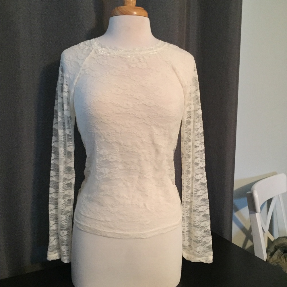 Ivory Lace top - Picture 2 of 6